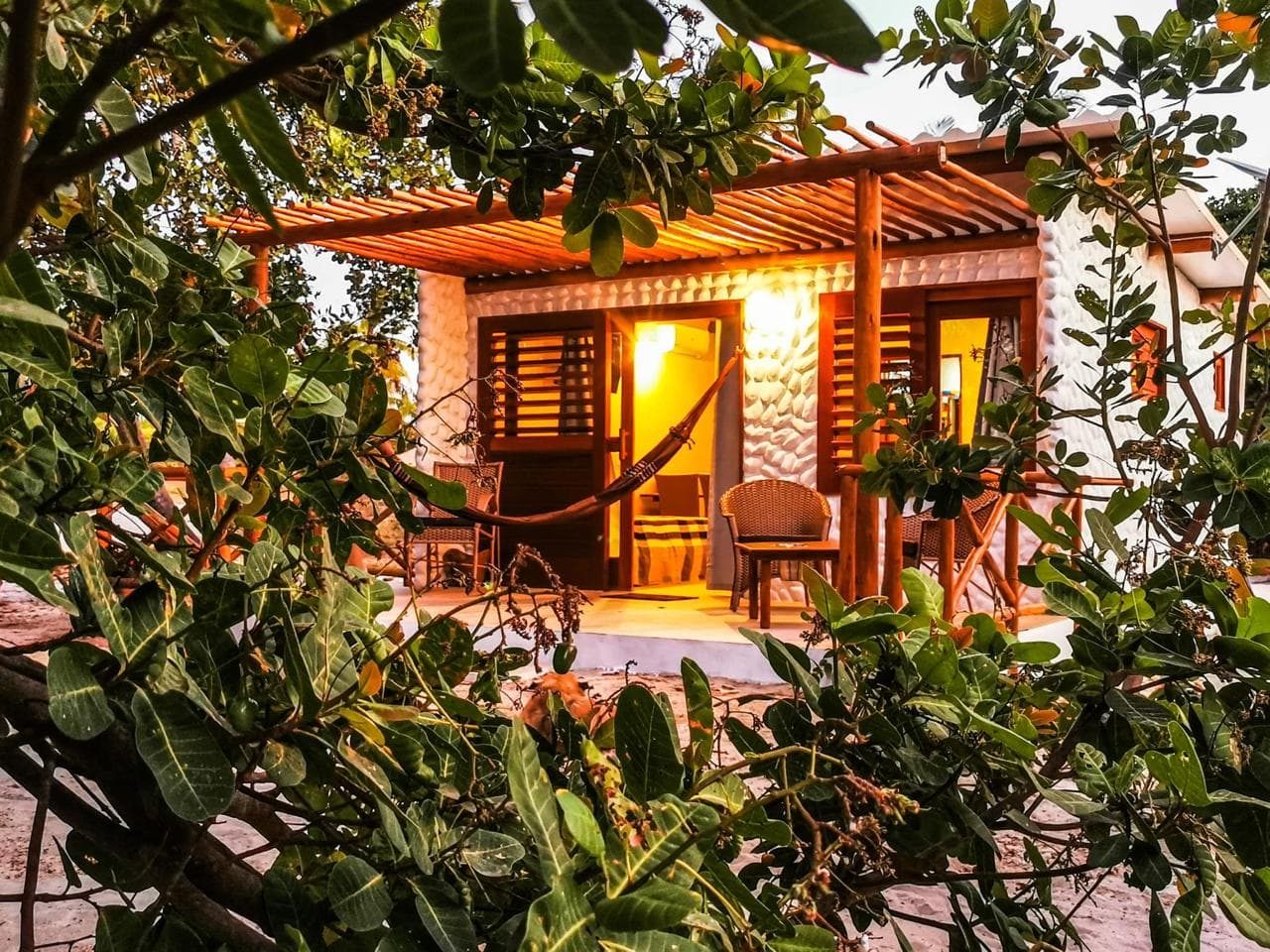 Sítio Boralá - Diárias em bangalô com café da manhã incluso, a partir de R$720,00!